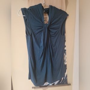 Blue sleeveless blouse from Italy